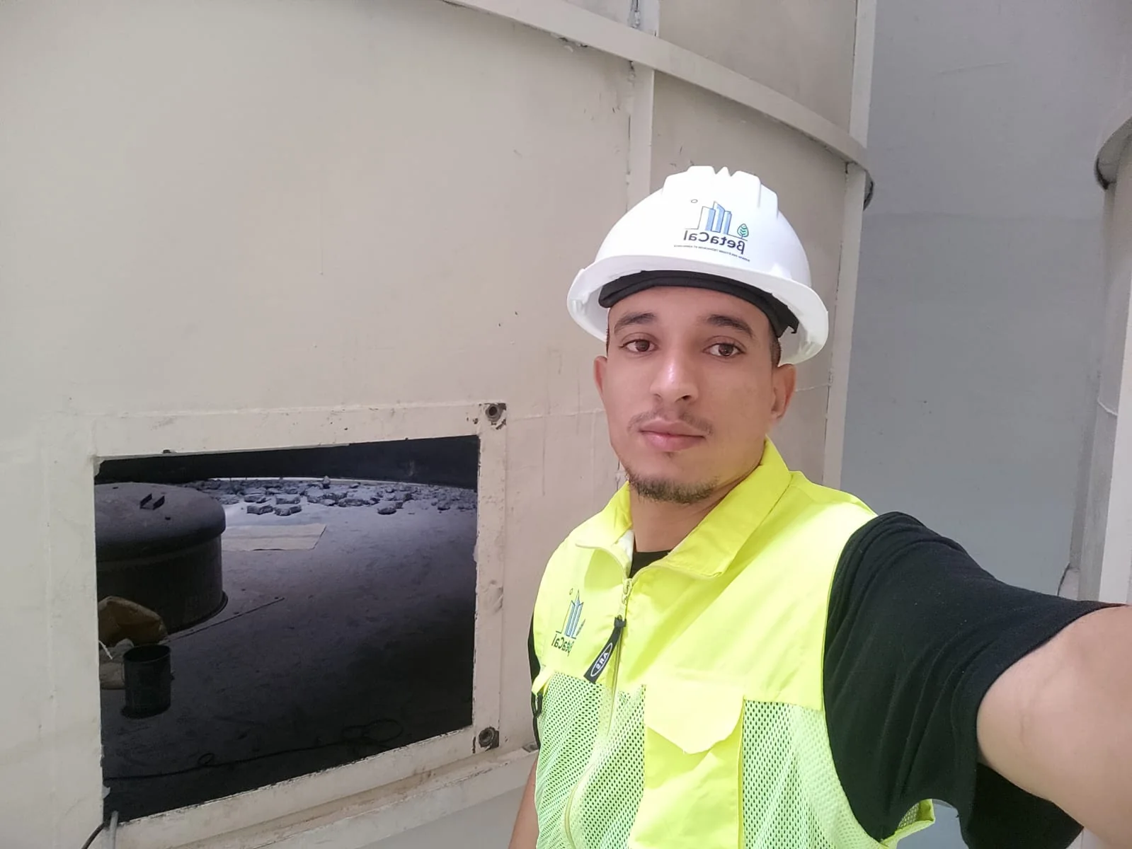 Contrôle qualité et coordination au chantier.